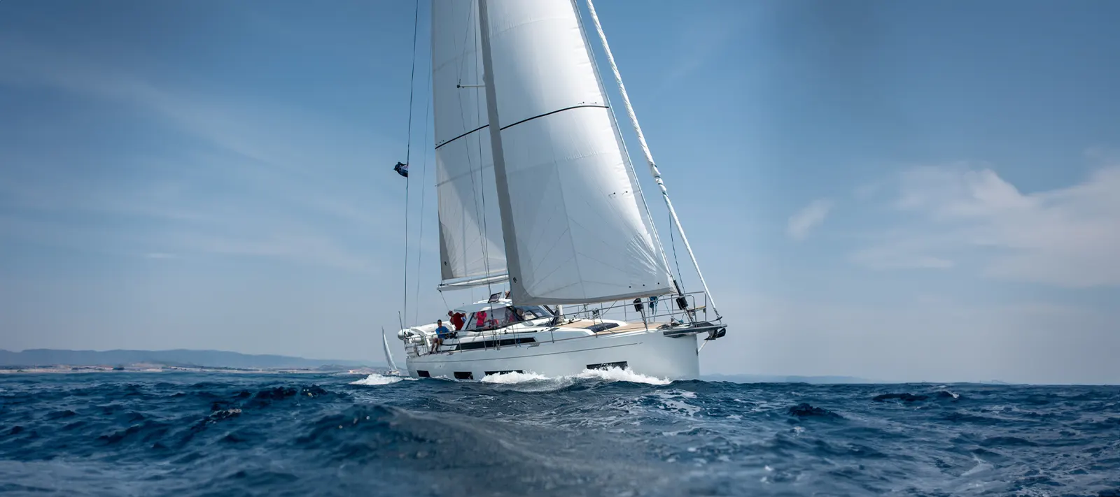 Flotte de voiliers Amel en Méditerranée